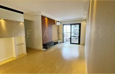 Apartamento disponível para locação, com 2 dormitórios, 2 vagas cobertas, com lazer no rooftop na v