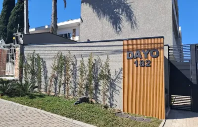 Triplex com 172 m², 3 quartos sendo 1 suíte à venda no bairro bacacheri.