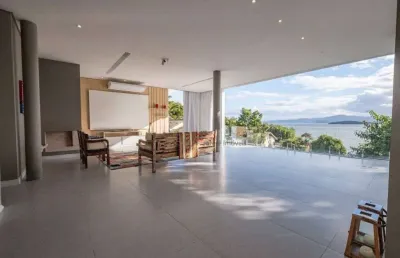 Casa com 5 quartos à venda, 680 m² por r$ 5.490.000 - sambaqui - florianópolis/sc