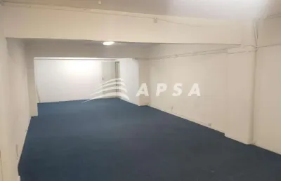 Ótima localização, imóvel comercial, 189m2, um por andar, dividido em várias salas, com possibilidad