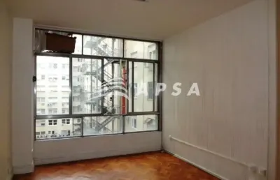 Oportunidade conjunto de 02 salas com divisorias, com 02 banheiros, pintura nova, sinteco em bom est