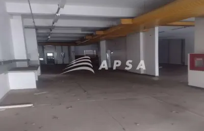Excelentes lojas a e b, total de metragem das duas lojas 508m², frente de rua, ideal para estacionam