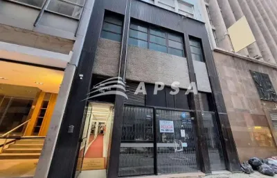 Excelente oportunidade de um andar comercial no coração do centro da cidade, no condomínio chavantes