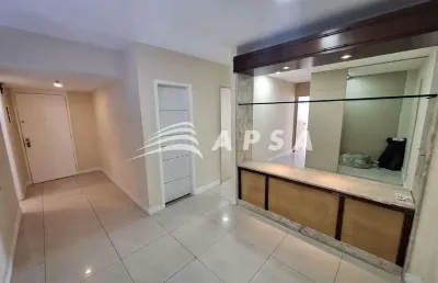 Ótimo conjunto de sala comercial com vista linda para a baía de guanabara localizado próximo a duas