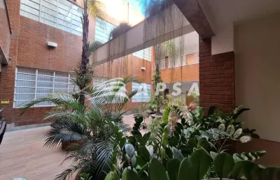 Excelente sala comercial no centro comercial nova américa com 30m². toda com piso em cerâmica, pintu