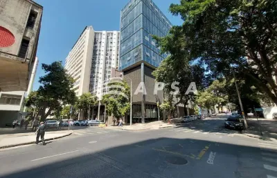 Situado no excelente bairro de lourdes, nosso andar comercial de 329,77m² em area coberta, oferece o