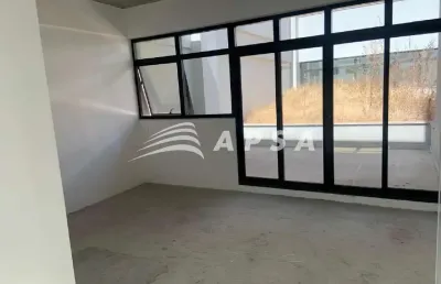 Situada no excelente bairro de lourdes, nossa sala comercial de 46,40 m² em area coberta e 50,44m² e