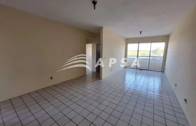 Apartamento ventilado com 03 quartos, sala, cozinha , banheiro, garagem  prox. ao colegio da policia