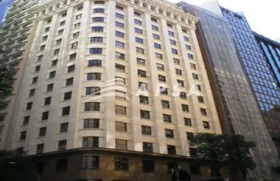 Excelente sala comercial com 268 m² com localização privilegiada no centro da cidade, perto da estaç