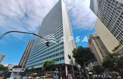 Sala comercial com excelente localização, próximos de bancos, comércio, farto transporte público. sa