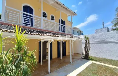 Belíssima casa duplex, 04 quartos, para aluguel, na rua ivaldo de azambuja - condomínio rio mar ix.