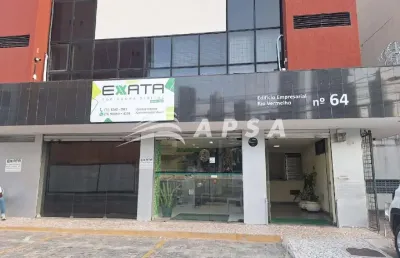 Sala comercial no rio vermelho. composta por 30 m², sol da manhã, arejada, com banheiro privativo e