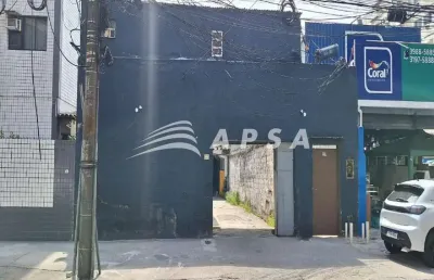 Oportunidade de galpão na rua tirol - jacarepaguá. com entrada para a frente da rua, o espaço possui
