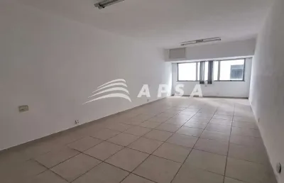 Sala comercial na rua da quitanda, imagine abrir a porta do seu novo espaço de trabalho e se deparar