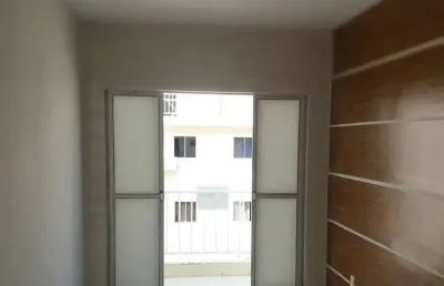 Otimo apartamento situado em pidade, varanda, sala para dois ambiente, 2 quartos, 2 wc social sendo