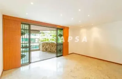 Desperte com o sol da manhã e vista para o mar no jardim oceânico! apartamento amplo com varandão, s