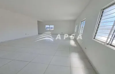 Excelente sala comercial  contendo, 1banheiro, 38 metros quadrados, localizada em candeias, para seu
