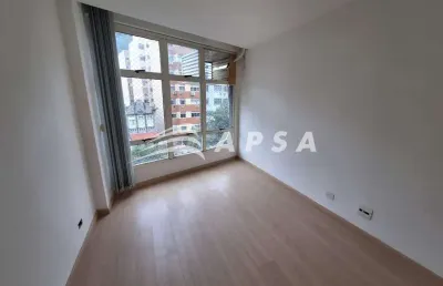 Sua empresa merece estar em um endereço de prestígio — e essa sala comercial na icônica conde de bon