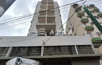 Excelente apartamento de 3 quartos na estrada do tindiba - taquara. o imóvel possui 90m², os cômodos