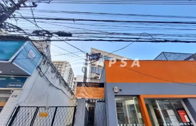 Otimo apartamernto, sendo quarto amplo, banheiro e cozinha em condominio silencioso e proximo praça