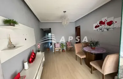 Boa oportunidade em mussurunga  casa ampla, arejada, 1 andar e será alugada com boa parte da mobília