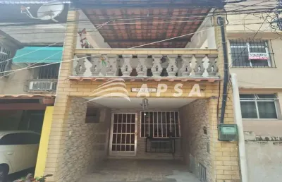 Excelente casa triplex em vila fechada   venha se encantar com essa charmosa casa triplex, em vila f