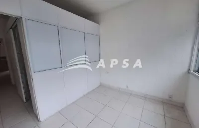 Em uma das regiões mais cobiçadas de copacabana, encontra-se esta excelente sala comercial de 43m²,