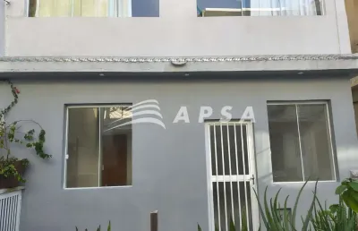 Casa de vila em laranjeiras, totalmente reformada, essa casa foi pensada para oferecer conforto e pr