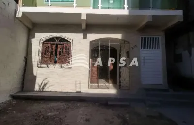Ótima oportunidade residencial em coutos. composto por  75 m², térreo, sol da manhã,  3 quartos, sal