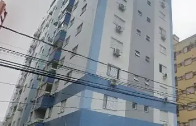 Apartamento mobiliado - centro de criciúma - agente uma visita