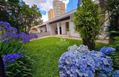 Casa terrea em frente a praça 29 de março com 4 dormitórios à venda, 230 m² por r$ 2.150.000 - mercês - curitiba/pr