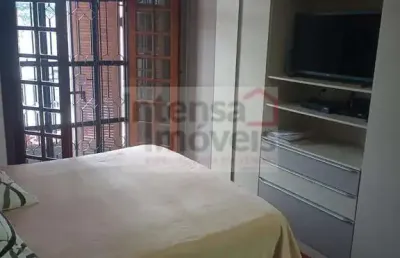 Sobrado à venda no bairro parque das flores - taubaté/sp