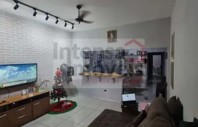 Casa com 2 quartos à venda na Rua Heliópolis, 222, Parque Urupês, Taubaté