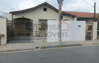 Casa à venda no bairro jardim independência - taubaté/sp