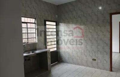 Casa com 2 quartos à venda na Rua Doutor Fernando Camargo Nogueira Filho, 84, Terra Nova, Taubaté