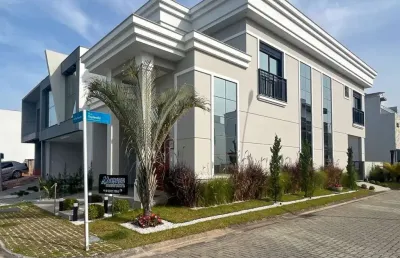 Casa em condomínio fechado com 3 quartos à venda na avenida wilson castelo branco, 700, deltaville, biguaçu por r$ 1.400.000