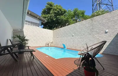 Casa com 3 quartos à venda na nicodemos correia da silva, 19, picadas do sul, são josé por r$ 950.000