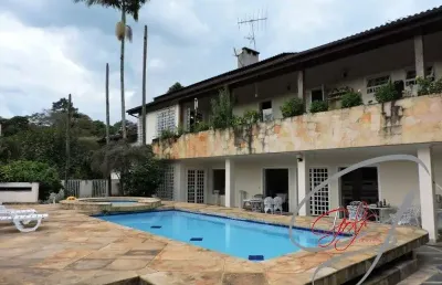 Casa em condomínio fechado com 5 quartos à venda na rua carlos gomes, 51, nova fazendinha, carapicuíba, 1500 m2 por r$ 2.700.000