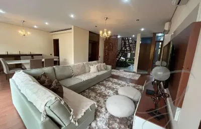 Sobrado vila  são francisco 4 suítes com moveis -aceita  permuta