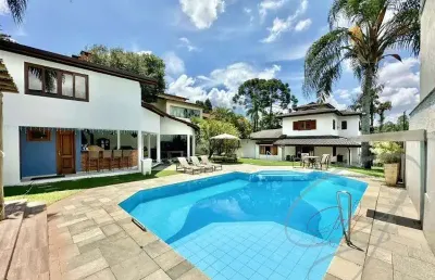 Casa residencial para venda granja viana ii, cotia 5 dormitórios sendo 4 suítes, 3 salas, 7 banheiros, 6 vagas 725,18 m² construída, 1.000,00 m² terreno