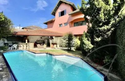 Casa residencial para venda granja viana, cotia 4 dormitórios sendo 4 suítes, 3 salas, 6 banheiros, 6 vagas 407,39 m² construída, 383,90 m² terreno