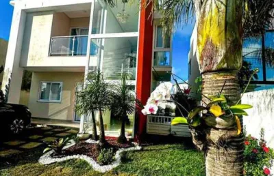 Casa em condomínio fechado com 4 quartos à venda na Rua Sucupió, 40, Abrantes, Camaçari