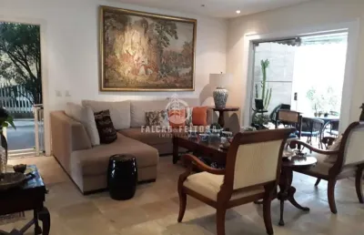 Casa com 5 quartos à venda na Alameda dos Eucaliptos, 447, Caminho das Árvores, Salvador