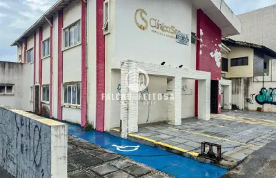 Terreno à venda na Rua Visconde de Itaborahy, 596, Amaralina, Salvador