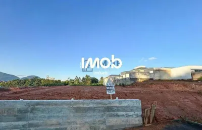 Terreno com 1.159m² de área total, jaraguá esquerdo