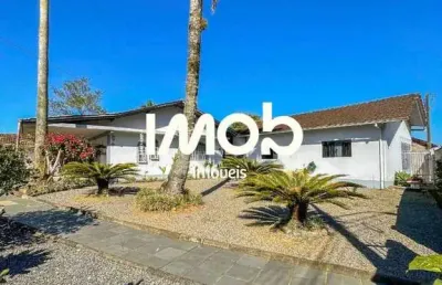 Casa com 1 suíte + 3 quartos, bairro imigrantes - guaramirim
