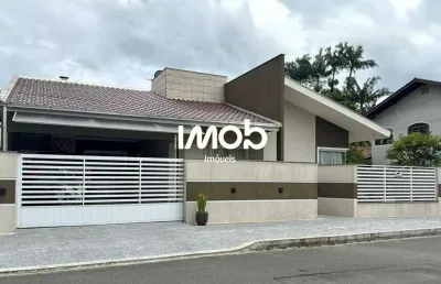 Casa com 1 suíte + 2 quartos, vila lalau - jaraguá do sul