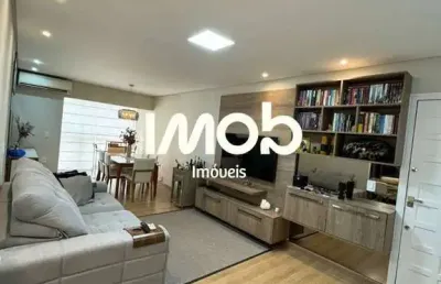 Apartamento com 1 suíte + 2 quartos, no bairro czerniewicz