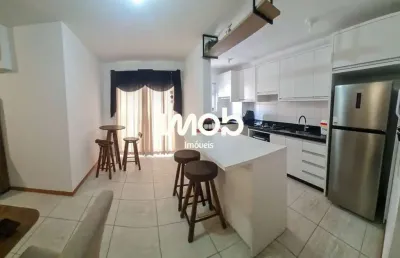 Apartamento mobiliado com 2 quartos, centro de balneário piçarras
