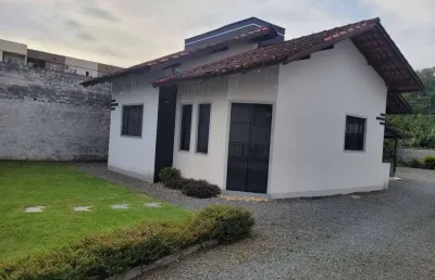 Casa com 2 quartos à venda no Jaraguá 99, Jaraguá do Sul 